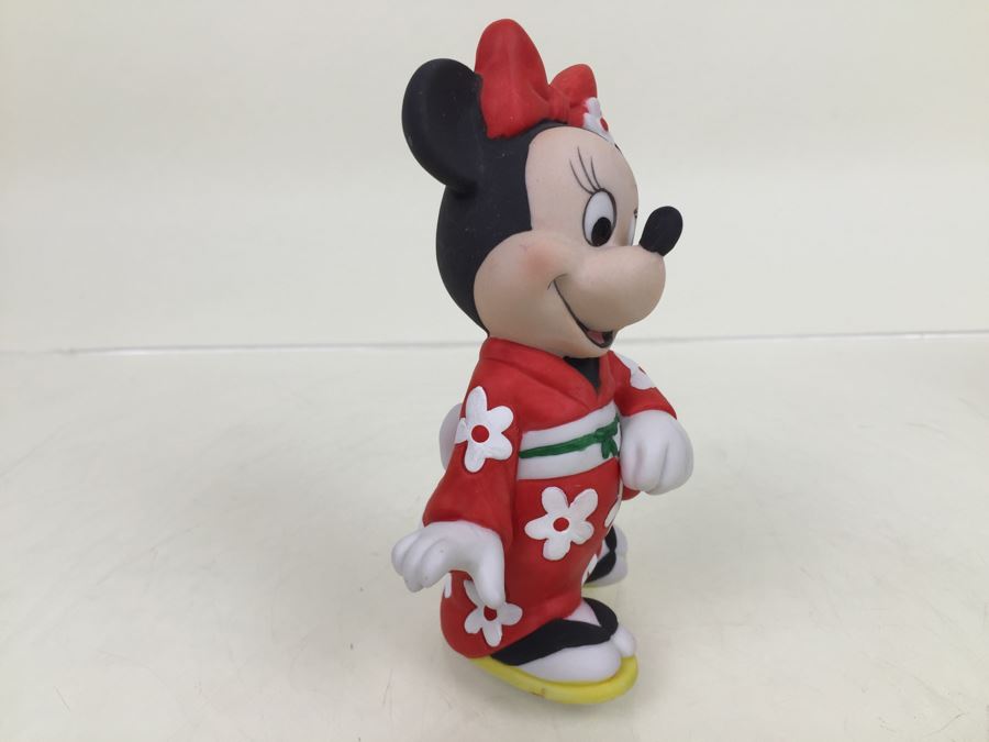 Walt Disney Minnie Mouse Japanese Figurine [Photo 6]
