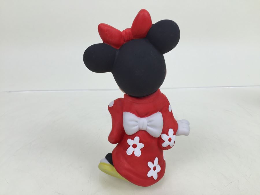 Walt Disney Minnie Mouse Japanese Figurine [Photo 3]