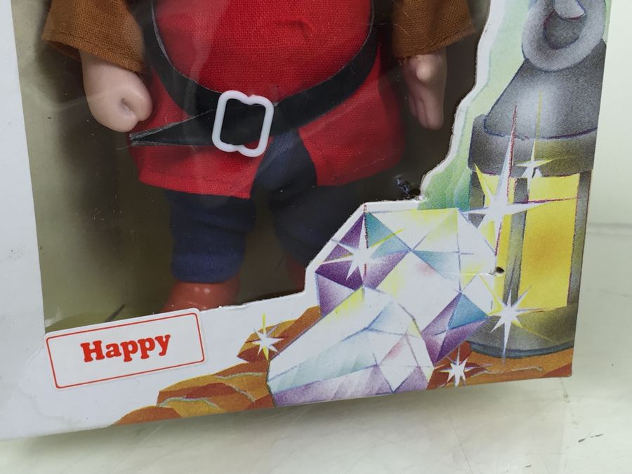 Walt Disney's Snow White And The Seven Dwarfs 'Happy' And 'Sleepy' 6 1/2' Doll Figurines Action Figures Bikin New In Box [Photo 5]