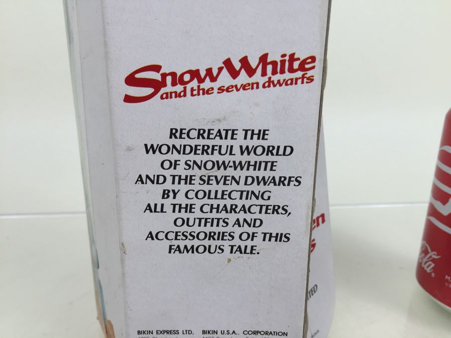 Walt Disney's Snow White And The Seven Dwarfs 'Dopey' 6 1/2' Doll Figurine Action Figure Bikin New In Box [Photo 7]