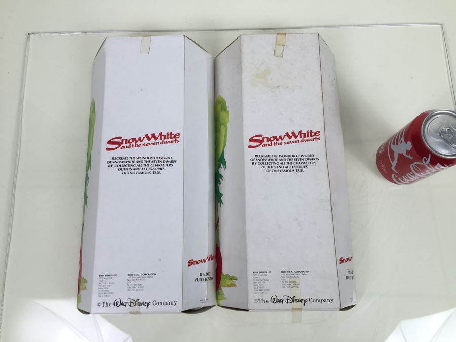 Pair Of Walt Disney's Snow White And The Seven Dwarfs 'Snow White' 11 1/2' Doll Bikin New In Box [Photo 2]