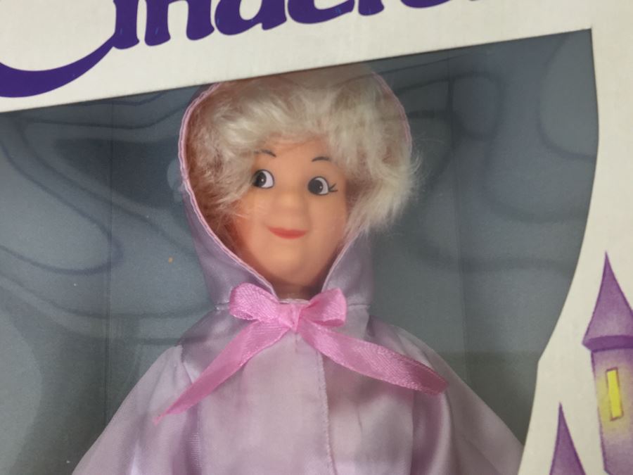 Walt Disney's Snow White And The Seven Dwarfs 'The Fairy Godmother' 11 1/2' Doll Bikin New In Box [Photo 4]