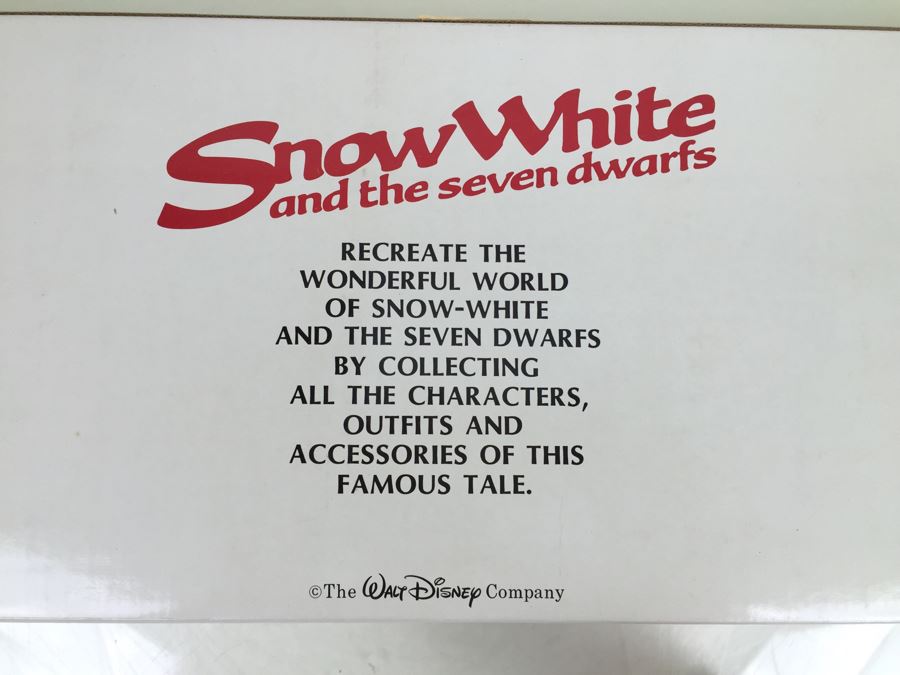 Disney's Snow White And The Seven Dwarfs All Seven Dwarfs New In Box Bikin [Photo 8]