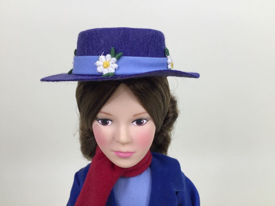 Walt Disney's Mary Poppins Doll With Stand #3392 Effanbee Vintage 1985 [Photo 4]