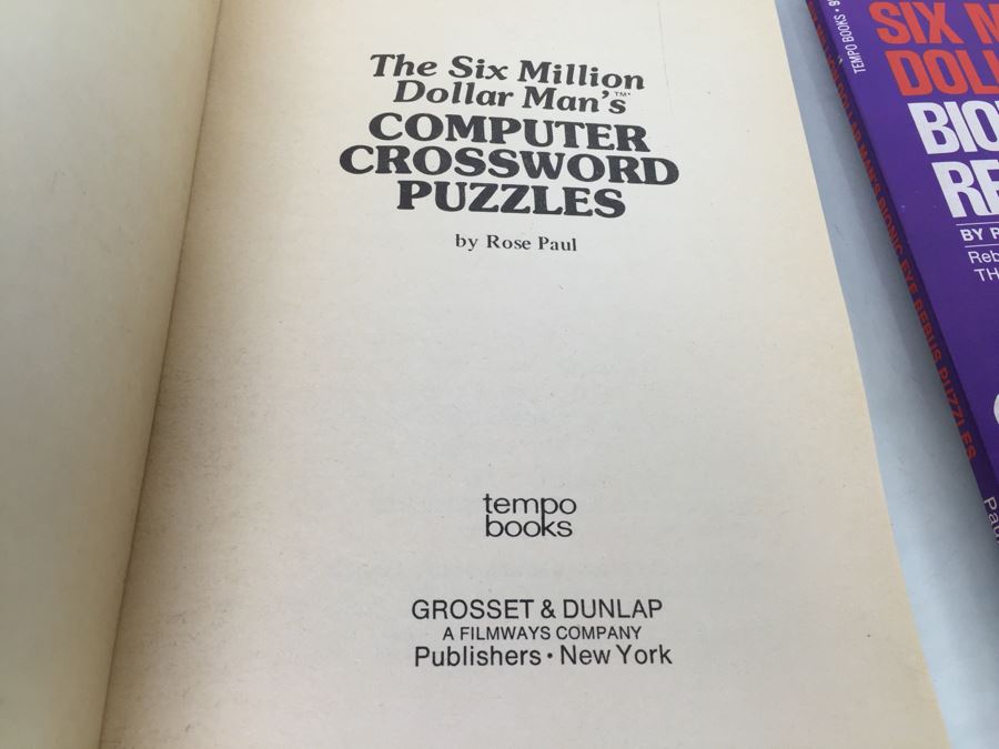The Six Million Dollar Man Bionic Eye Rebus Puzzles + Computer Crossword Puzzles + The Bionic Woman's Brain Teasers Tempo Books Vintage 1976 [Photo 14]