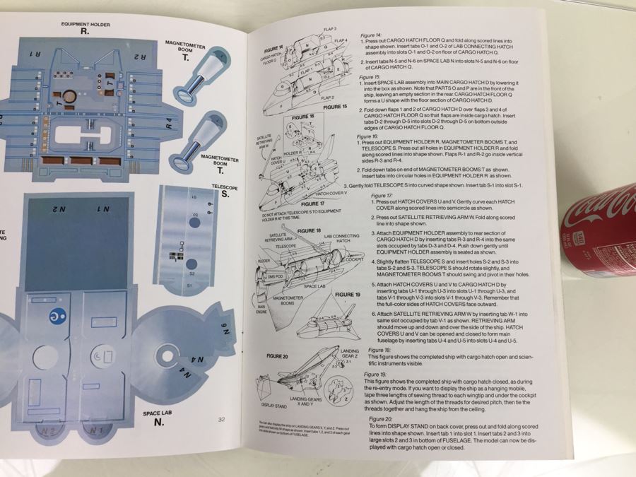 NASA Approved The Incredible Space Machines With Punch-Out Space Shuttle Random House Vintage 1982 First Edition New Old Stock [Photo 3]