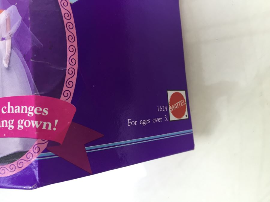 Disney Classics Cinderella Doll With 1st Edition Cinderella Little Little Golden Book Mattel 1624 Vintage 1991 New In Box [Photo 9]