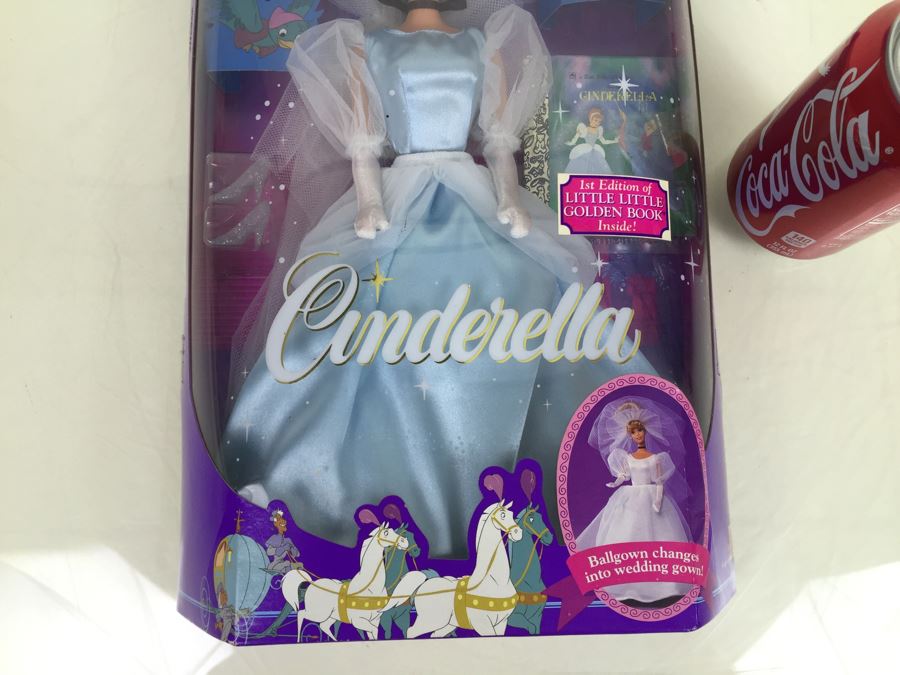 Disney Classics Cinderella Doll With 1st Edition Cinderella Little Little Golden Book Mattel 1624 Vintage 1991 New In Box [Photo 8]