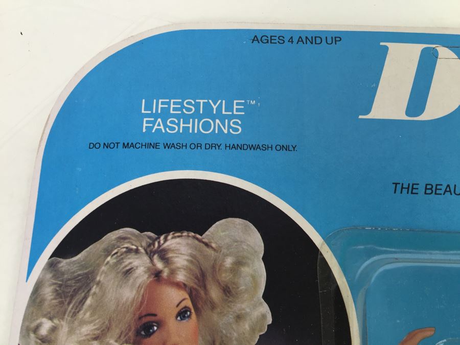 Darci Cover Girl Lifestyle Fashions Doll Clothes DISCO GOLD New On Card Kenner Vintage 1979 [Photo 5]