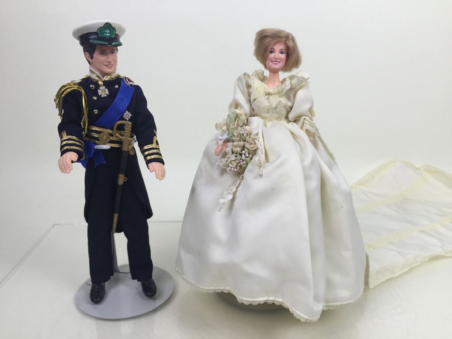 Prince Charles And Lady Diana Dolls With Stands [Photo 2]