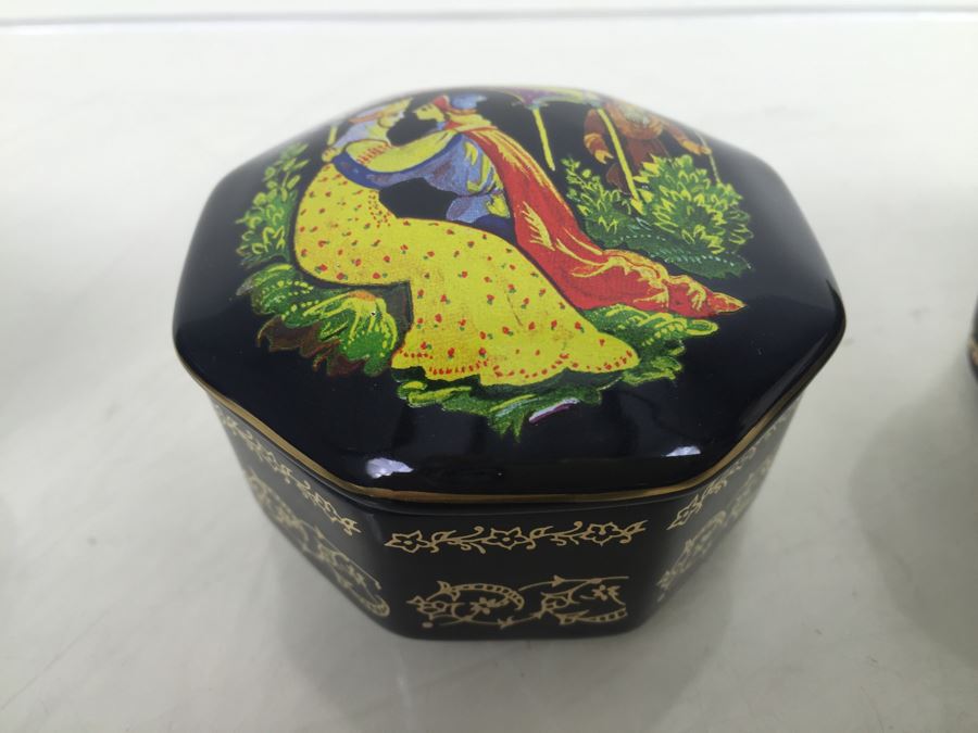 Set Of 12 The Franklin Mint Fine Porcelain Painted Covered Boxes [Photo 22]