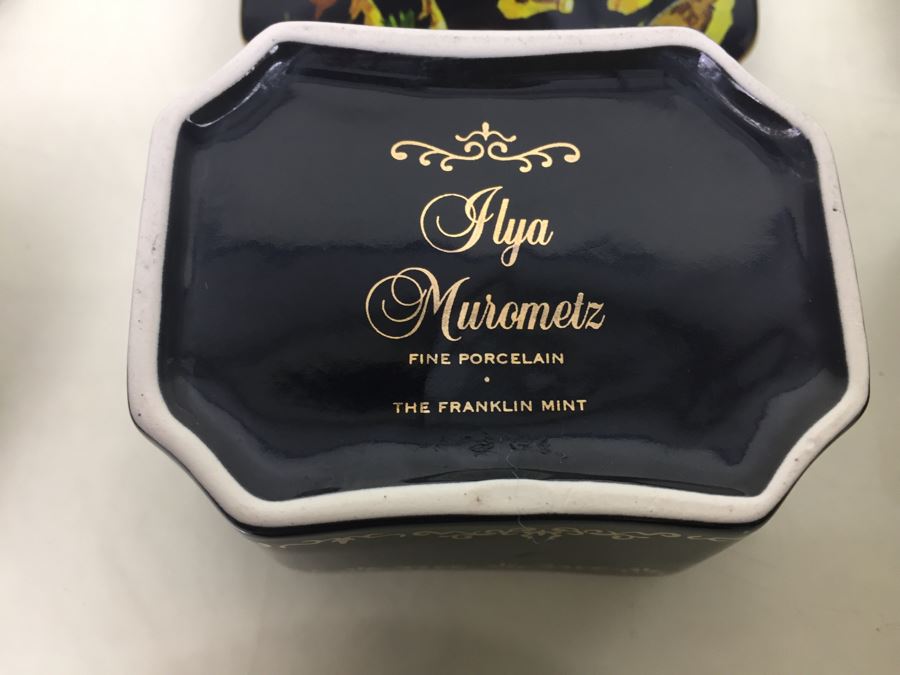 Set Of 12 The Franklin Mint Fine Porcelain Painted Covered Boxes [Photo 33]