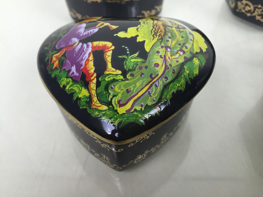 Set Of 12 The Franklin Mint Fine Porcelain Painted Covered Boxes [Photo 10]