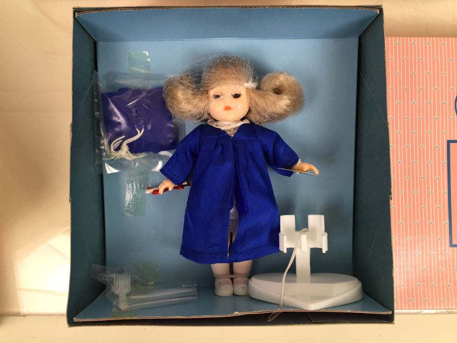 Ginny Vogue Dolls New In Box With Roller Skating Fashion Ensemble Vintage  [Photo 12]