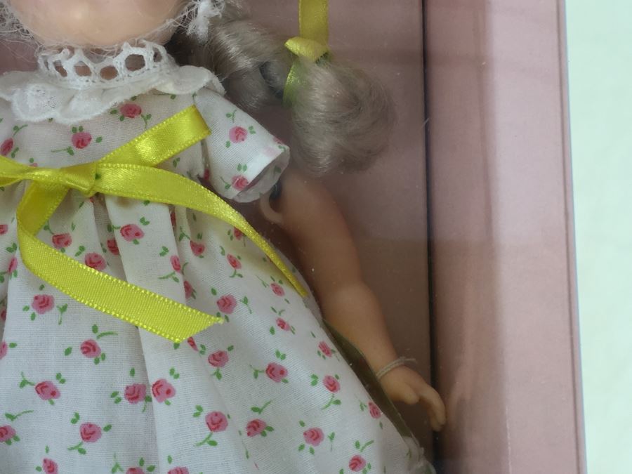 Ginny Vogue Dolls New In Box With Roller Skating Fashion Ensemble Vintage  [Photo 34]