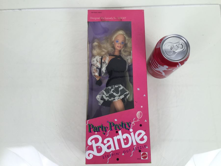 Party Pretty Barbie Doll Mattel 5955 New In Box Vintage 1990 Target [Photo 1]