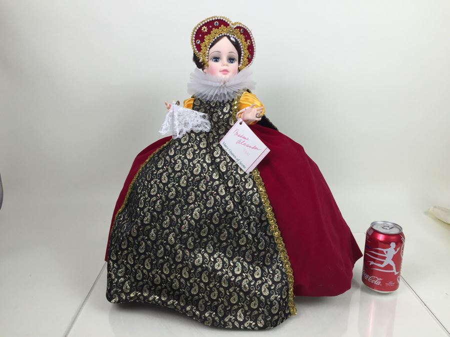 LARGE Madame Alexander Doll 'Mary Queen Of Scots' New With Tags And Stand [Photo 5]