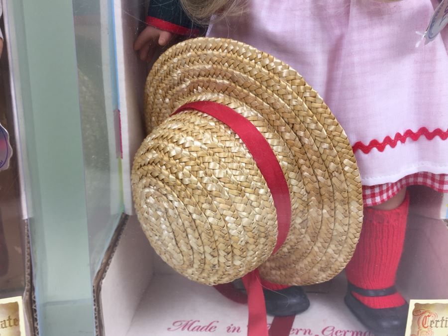 Pair Of Original Lissi Dolls Made In Germany New In Box Limited Issue Partly Hand-Made In Old German Toy Factory [Photo 14]