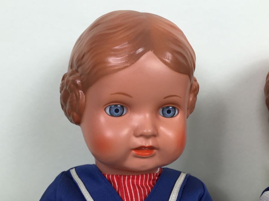 Schildkröt Company 16' Brother And Sister Dolls Made in Germany Original Clothes 46/1980 High Quality German Turtle Mark Limited Edition: Boy Is Limited 3,567 Of 5,000 And Girl Is Limited 3,899 Of 5,000 [Photo 4]