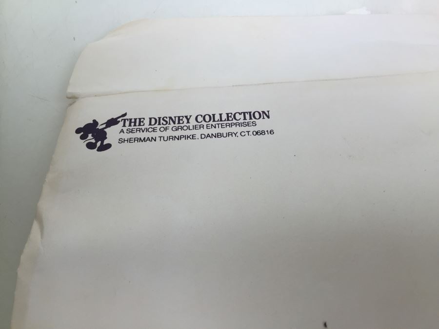 The Disney Collection Alice In Wonderland Collectors Doll Grolier [Photo 5]