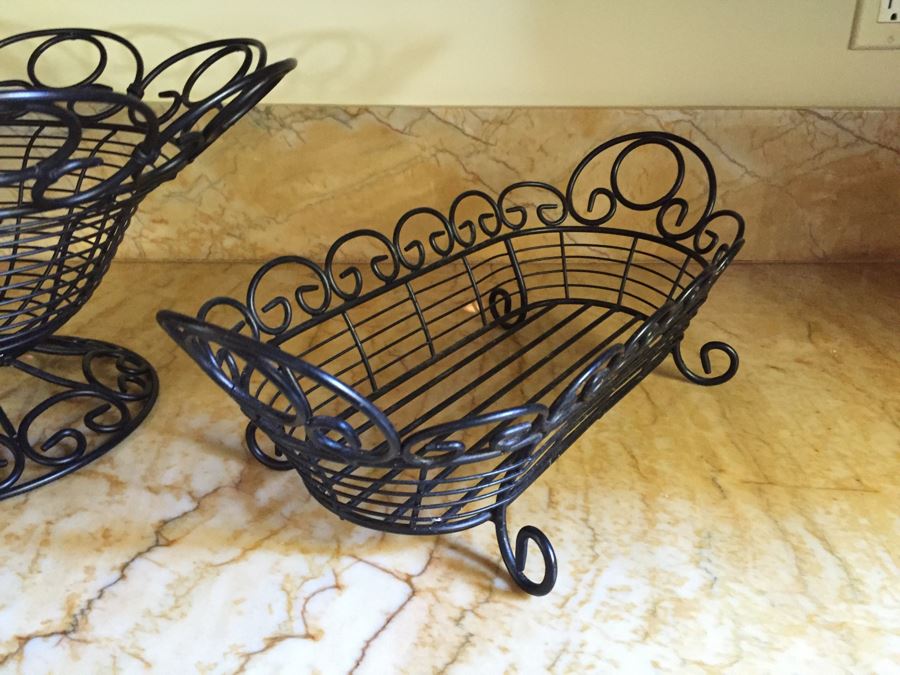 Pair Of Black Wire Baskets [Photo 3]
