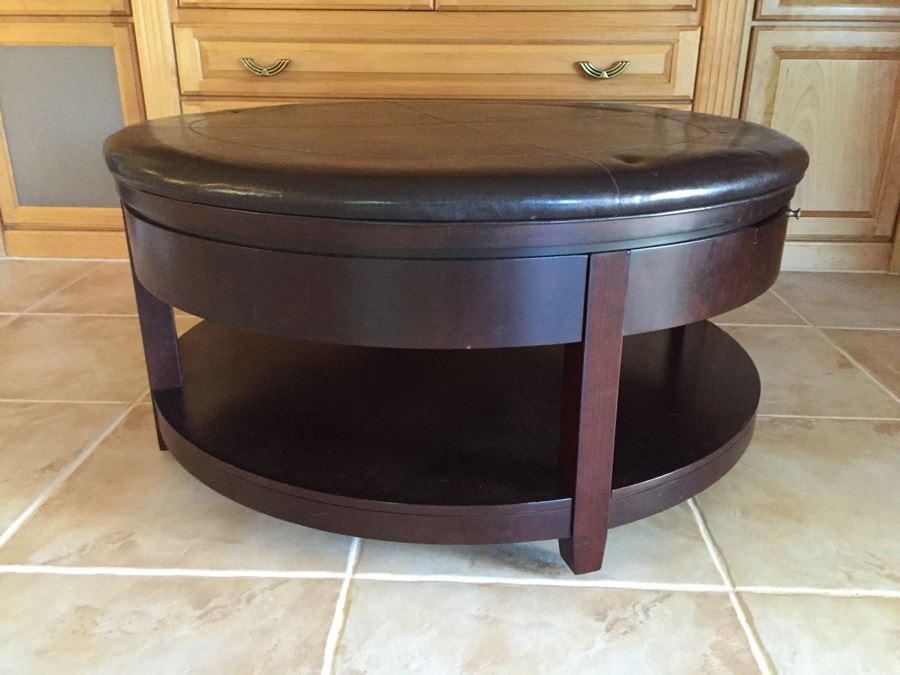 Round 2-Tier Coffee Table With Pull Outs [Photo 1]