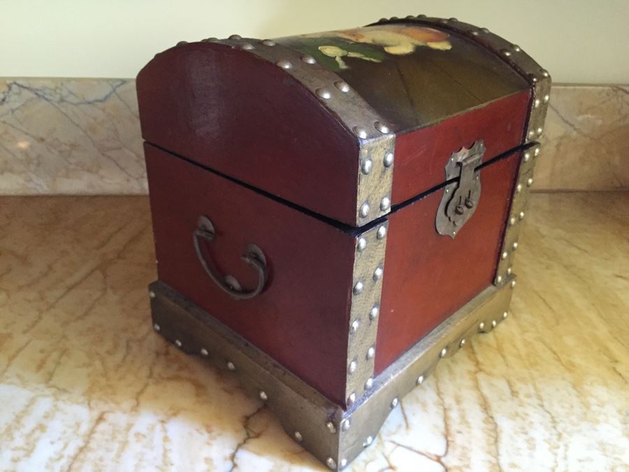 Decorative Treasure Box With Painted Bunnies Filled With Notecards And Notepads [Photo 1]