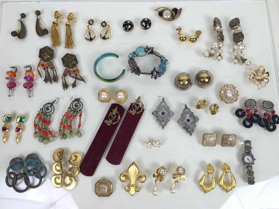 Costume Jewelry Lot [Photo 4]