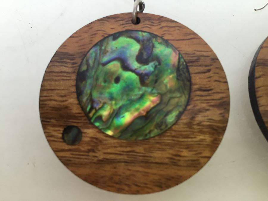 Wooden Mother Of Pearl Inlay Earrings [Photo 2]