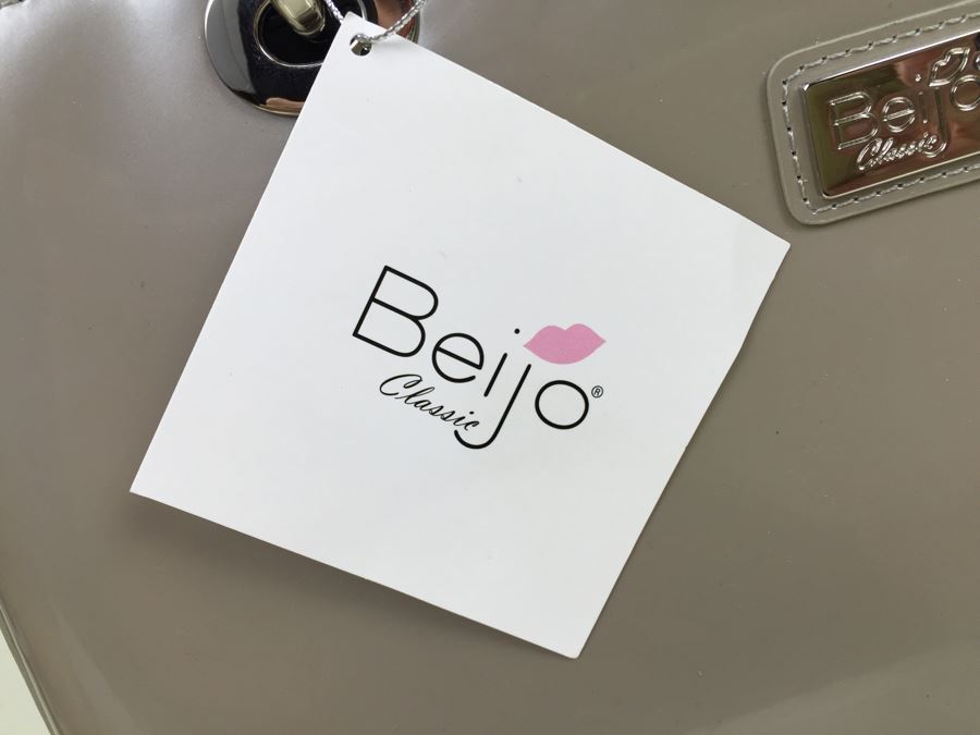 New Beijo Designer Handbag With Dust Cover And Original Tag [Photo 3]