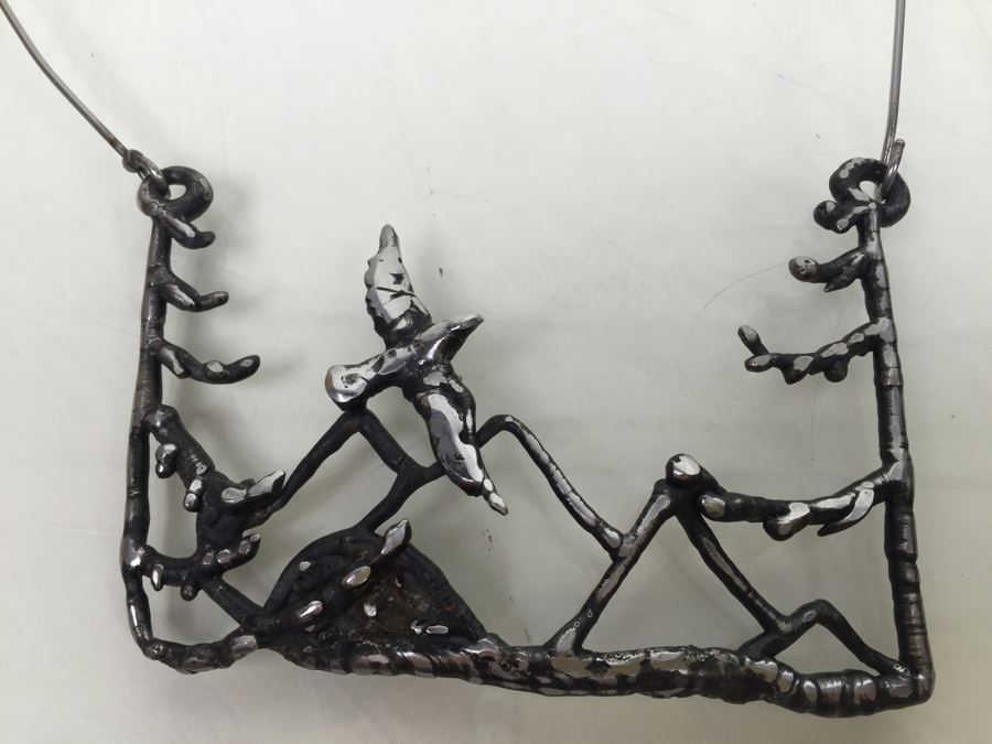 Pair Of Necklaces [Photo 6]