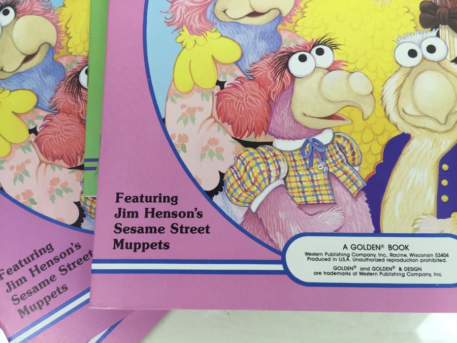 (9) SESAME STREET Paper Doll Books Golden Book Featuring Jim Henson's Sesame Street Muppets 'Seasons' And 'Follow That Bird The Movie' Vintage 1984 New [Photo 12]