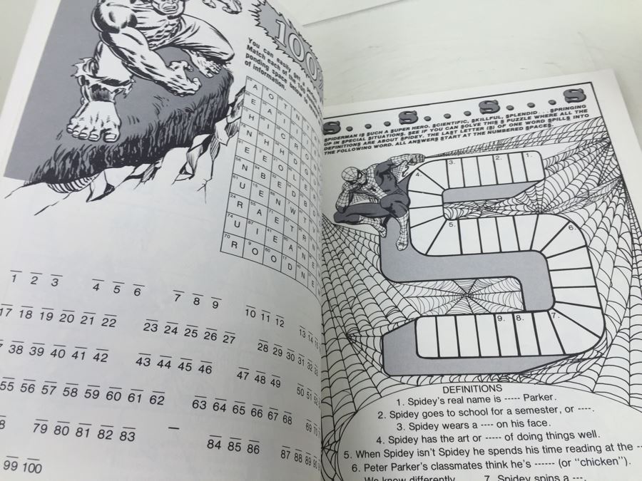 Stan Lee Presents Marvel Word Games Fireside Book Simon Schuster First Edition ISBN 0-671-24808-1 Vintage 1979 [Photo 16]