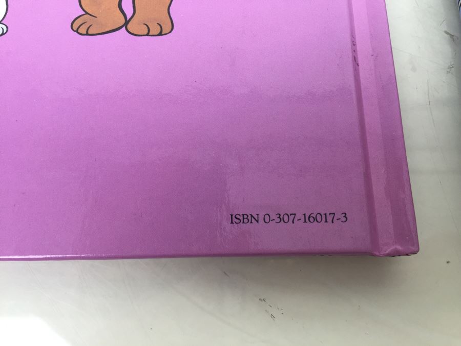 Pair Of Pound Puppies Books 'Snowball The Wonder Dog' And 'The Gate Crashers' Golden Book Tonka Vintage 1986 [Photo 8]