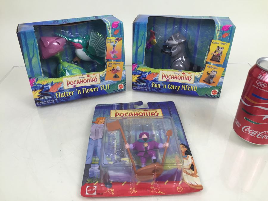 Disney's Pocahontas 'Flutter 'N Flower FLIT', 'Run 'N Carry MEEKO' And Collectible Mattel 13492, 13491, 66505 New Old Stock Vintage 1995 [Photo 1]