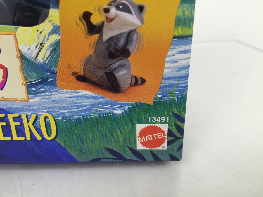 Disney's Pocahontas 'Flutter 'N Flower FLIT', 'Run 'N Carry MEEKO' And Collectible Mattel 13492, 13491, 66505 New Old Stock Vintage 1995 [Photo 10]