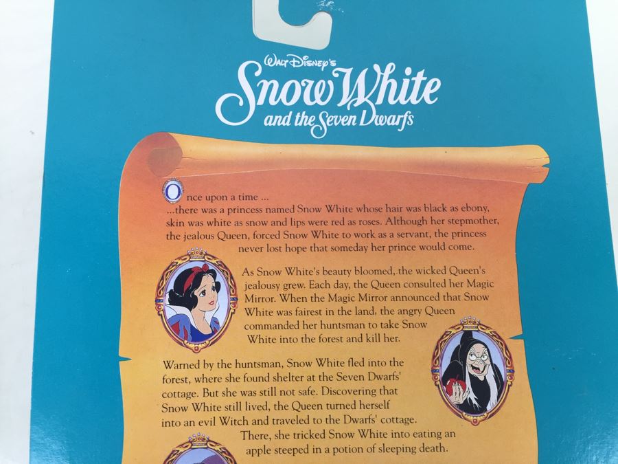 Walt Disney's Snow White And The Seven Dwarfs 'The Seven Dwarfs' Mattel 5184 +'Snow White, Queen & Prince' 5364 Mattel Vintage New In Box [Photo 16]