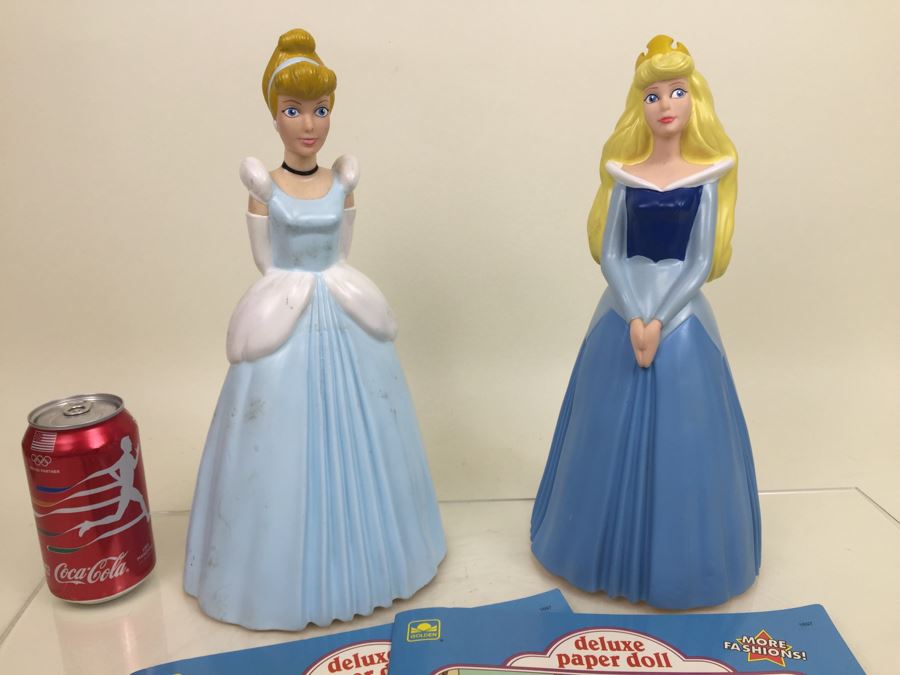 Walt Disney's Snow White And The Seven Dwarfs Snow White Bank + Cinderella Bank + Pair Of Snow White And The Seven Dwarfs Deluxe Paper Doll Golden Books New Old Stock [Photo 2]