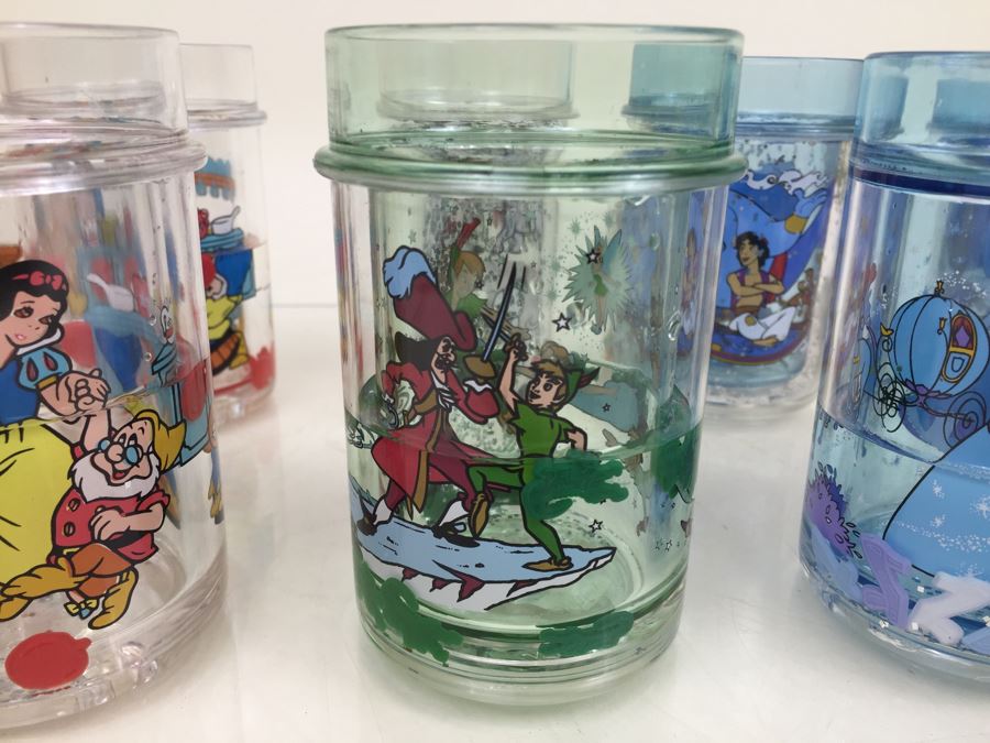 Set Of 10 Walt Disney Themed Plastic Glasses Cups [Photo 6]
