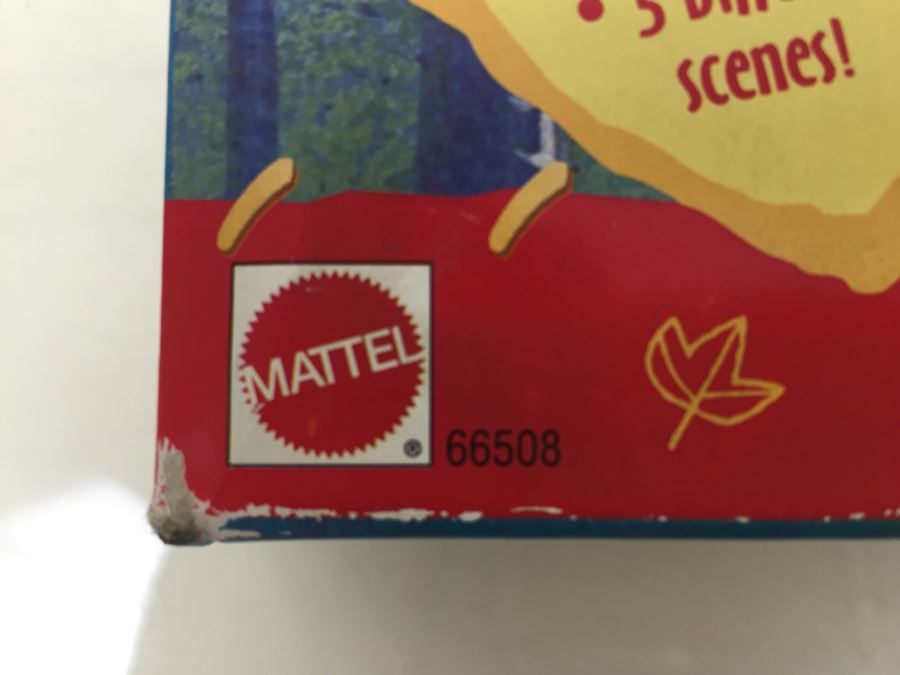 Disney's Pocahontas Once Upon A Time Playset Mattel 66508 Vintage [Photo 7]