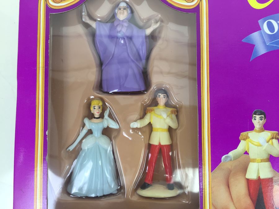 Once Upon a Time PLAYSET 3" Figure Disney's CINDERELLA Mattel NIB 