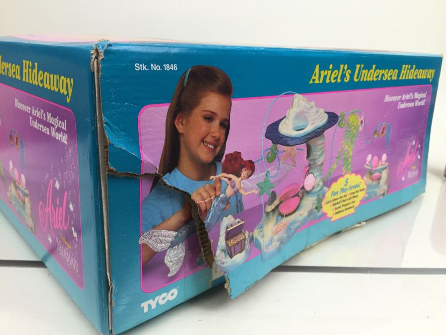 Ariel's Undersea Hideaway Playset Disney's The Little Mermaid TYCO Vintage 1992 New In Box [Photo 17]