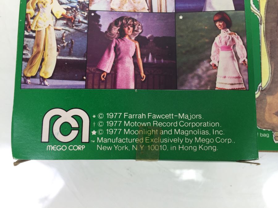 MEGO Corp 1977 Farrah Fawcett-Majors 12 1/4' Fully Poseable Fashion Doll New In Box Vintage 1977 [Photo 12]