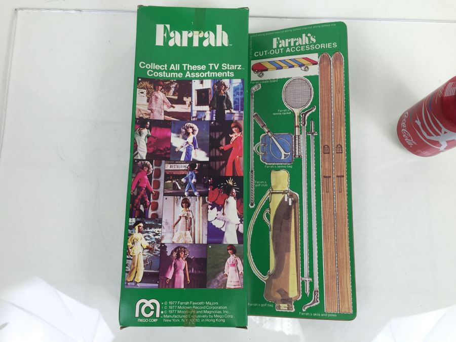 MEGO Corp 1977 Farrah Fawcett-Majors 12 1/4' Fully Poseable Fashion Doll New In Box Vintage 1977 [Photo 2]