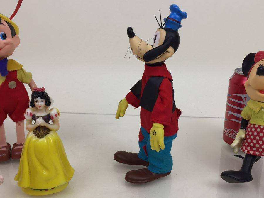 Collection Of Walt Disney Vinyl Figurines Including Mickey Mouse, Minnie Mouse, Donald Duck, Pinocchio [Photo 22]