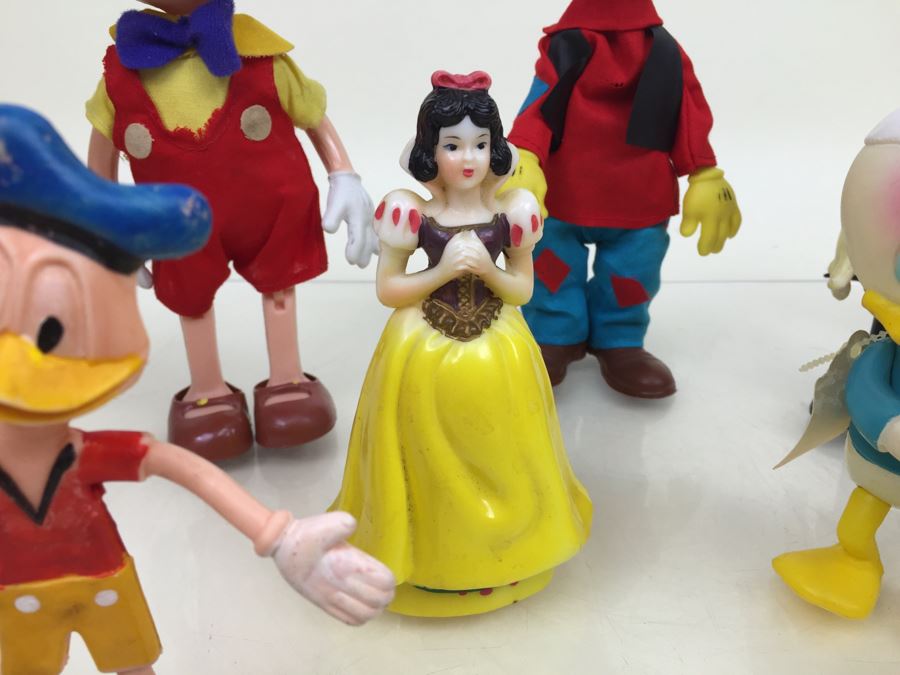 Collection Of Walt Disney Vinyl Figurines Including Mickey Mouse, Minnie Mouse, Donald Duck, Pinocchio [Photo 7]