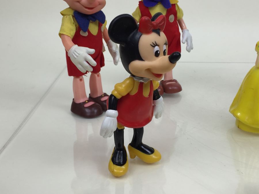 Collection Of Walt Disney Vinyl Figurines Including Mickey Mouse, Minnie Mouse, Donald Duck, Pinocchio [Photo 30]