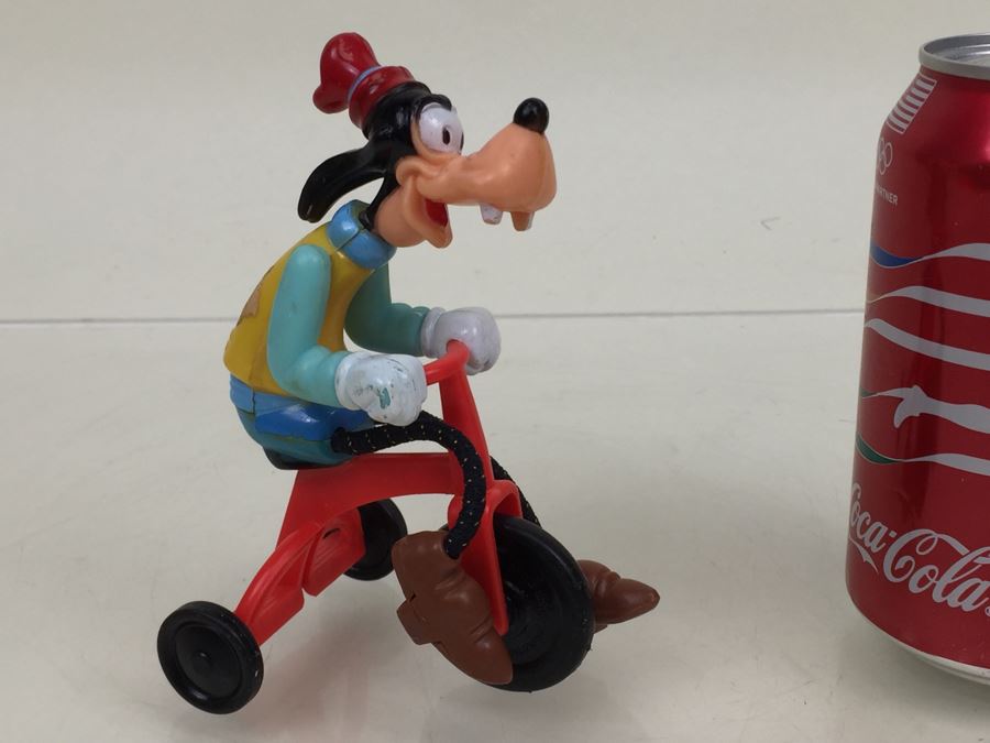 Vintage 1977 Gabriel Plastic Disney Goofy on Tricycle Toy 5' Tall [Photo 10]