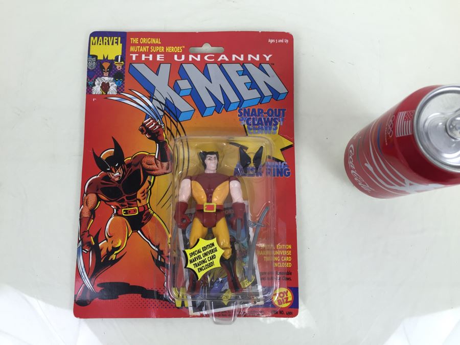 Marvel The Uncanny X-Men Wolverine Toy Biz Item No. 4901 New On Card