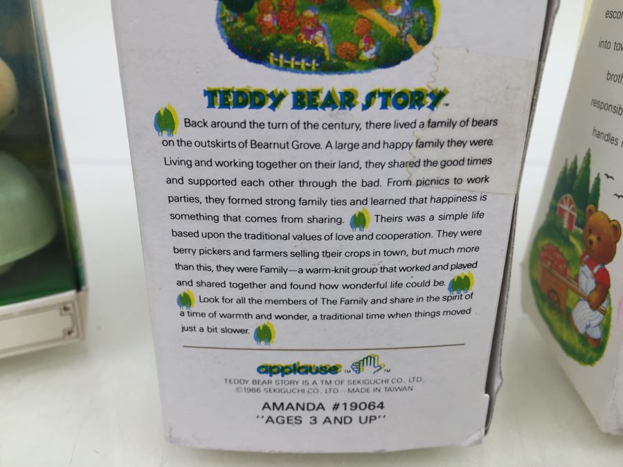 Collection Of Teddy Bear Story Dolls By Applause New In Box And Sheaffer Eaton Textron Refillable Ballpoint Pen With Bear [Photo 13]